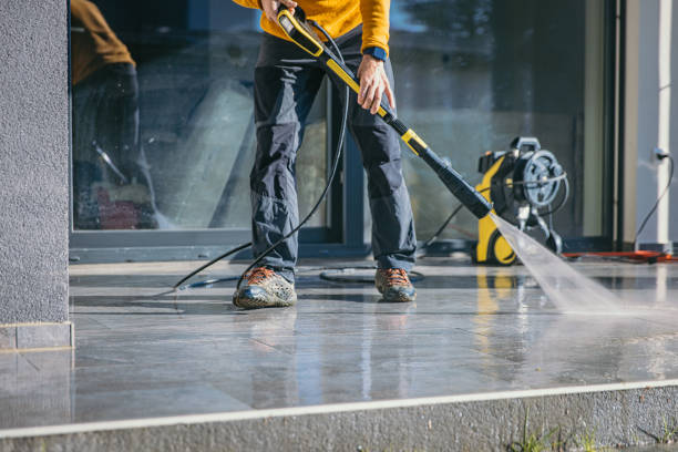 Professional Pressure Washing Services in Calvert, TX